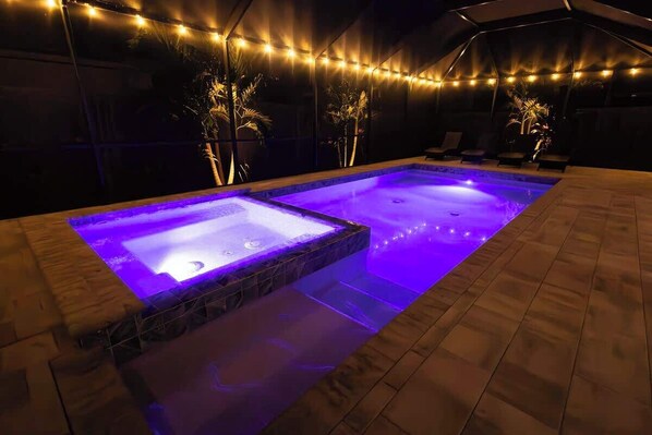 Pool - Heated Pool & Hot Tub | 4BR Sarasota Home – Pets OK (Sarasota)