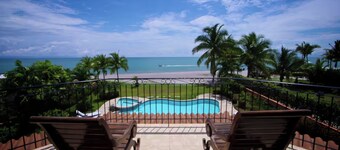 Directly on beach in Buenaventura, huge home with private pool, perfect vacation