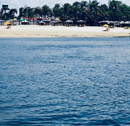 Beach. Charming 3-bedroom cottage in Vicente Pinzon Fortaleza