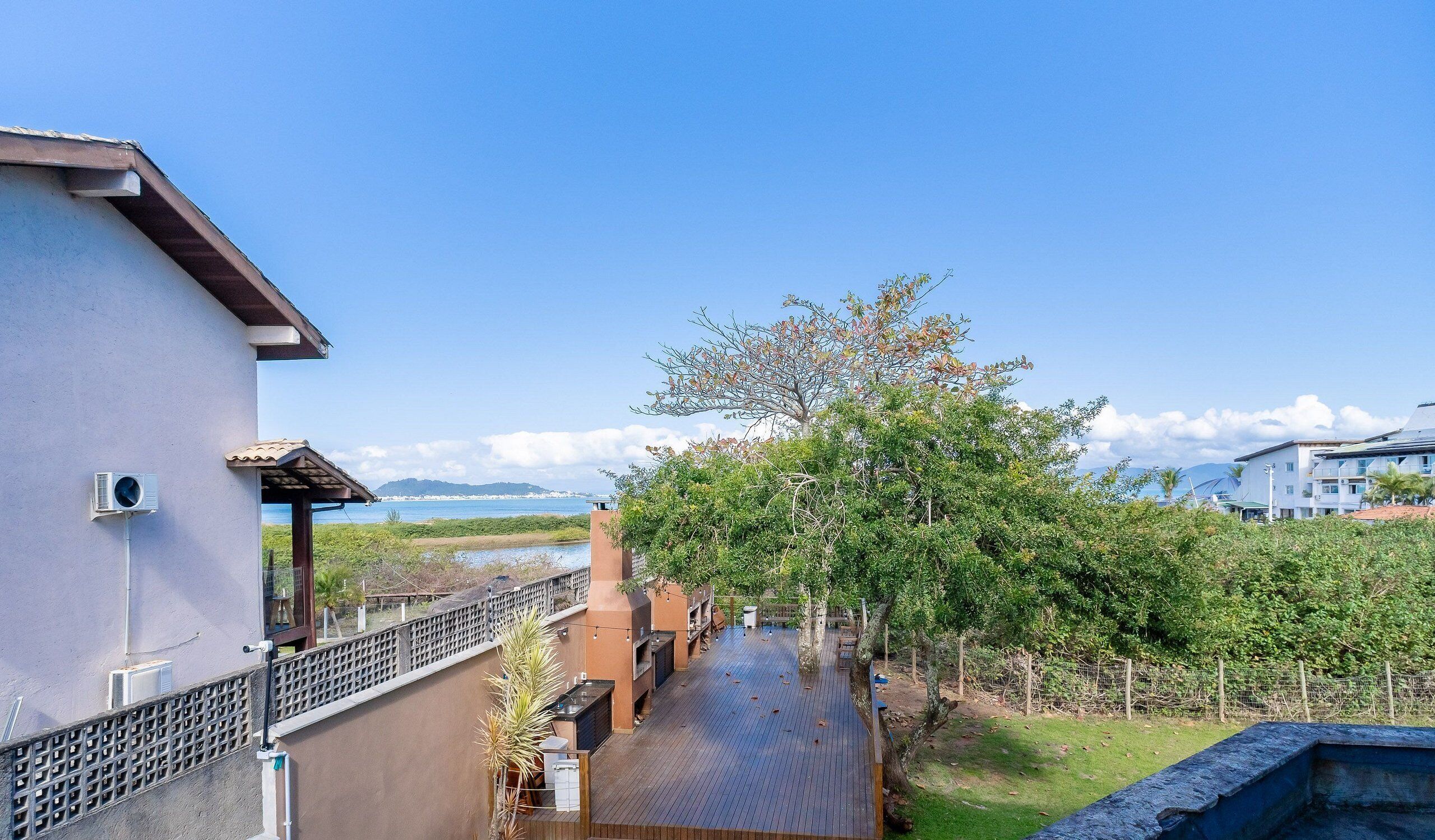 Basic Apartment | Property grounds