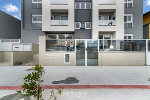 Exterior detail - Apartment w/ Barbecue 230m From the Beach Ayr0202 (Florianópolis)