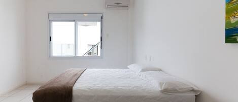Basic Apartment | 3 bedrooms, WiFi (free)
