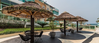 Beachfront Apartment w/ View Beach Santinho Asr204