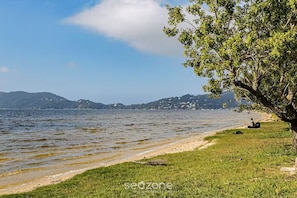Bãi biển