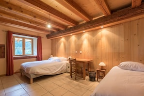 3 Schlafzimmer, Bügeleisen/Bügelbrett, kostenloses WLAN, Bettwäsche