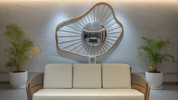 Khu tiếp tân spa