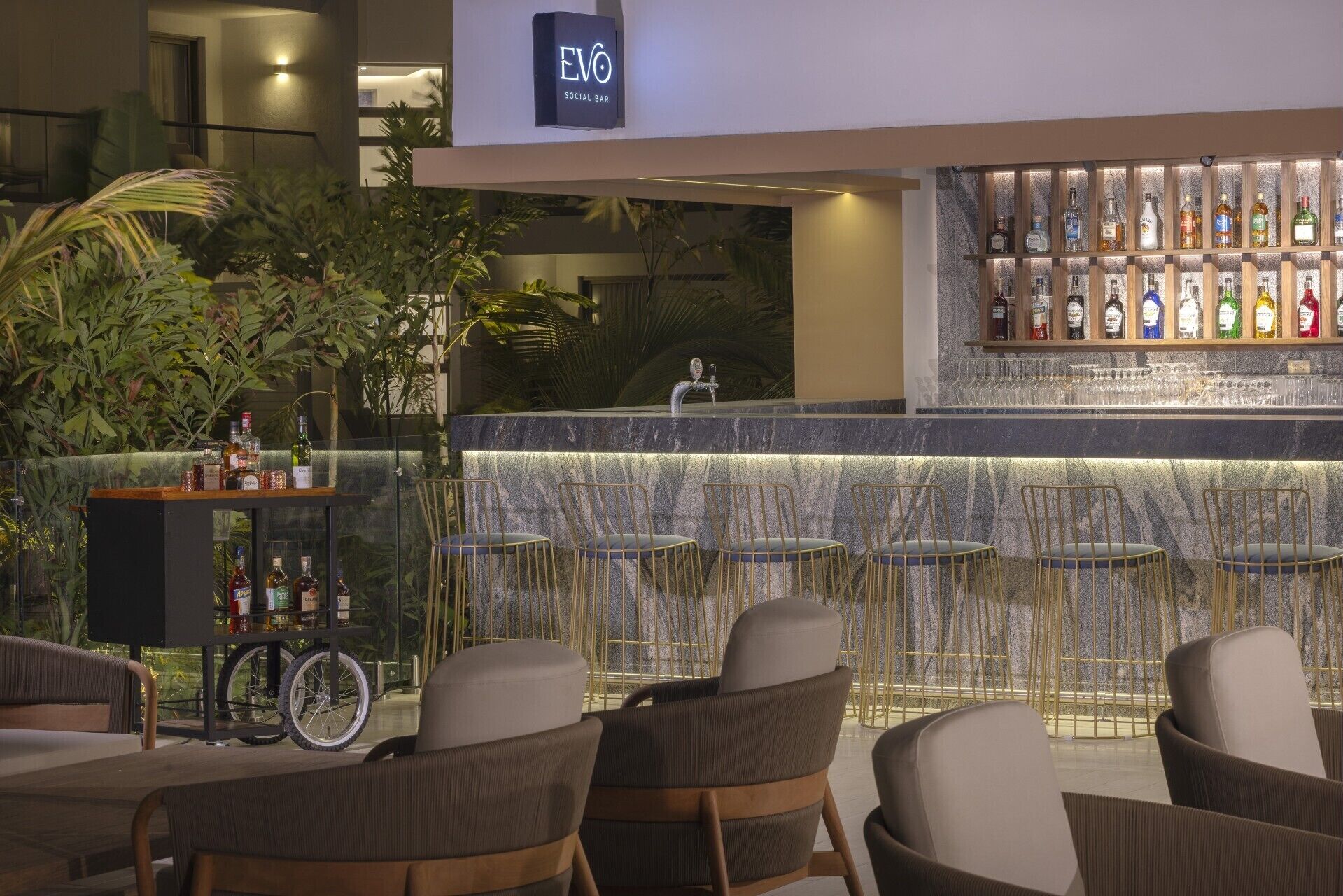 Snack bar