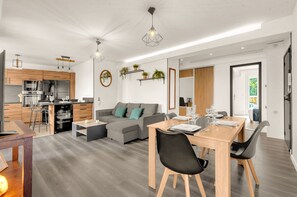 Televisie en een kantoor