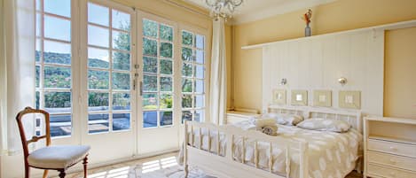 6 chambres, fer et planche Ă repasser, Wi-Fi gratuit, draps fournis