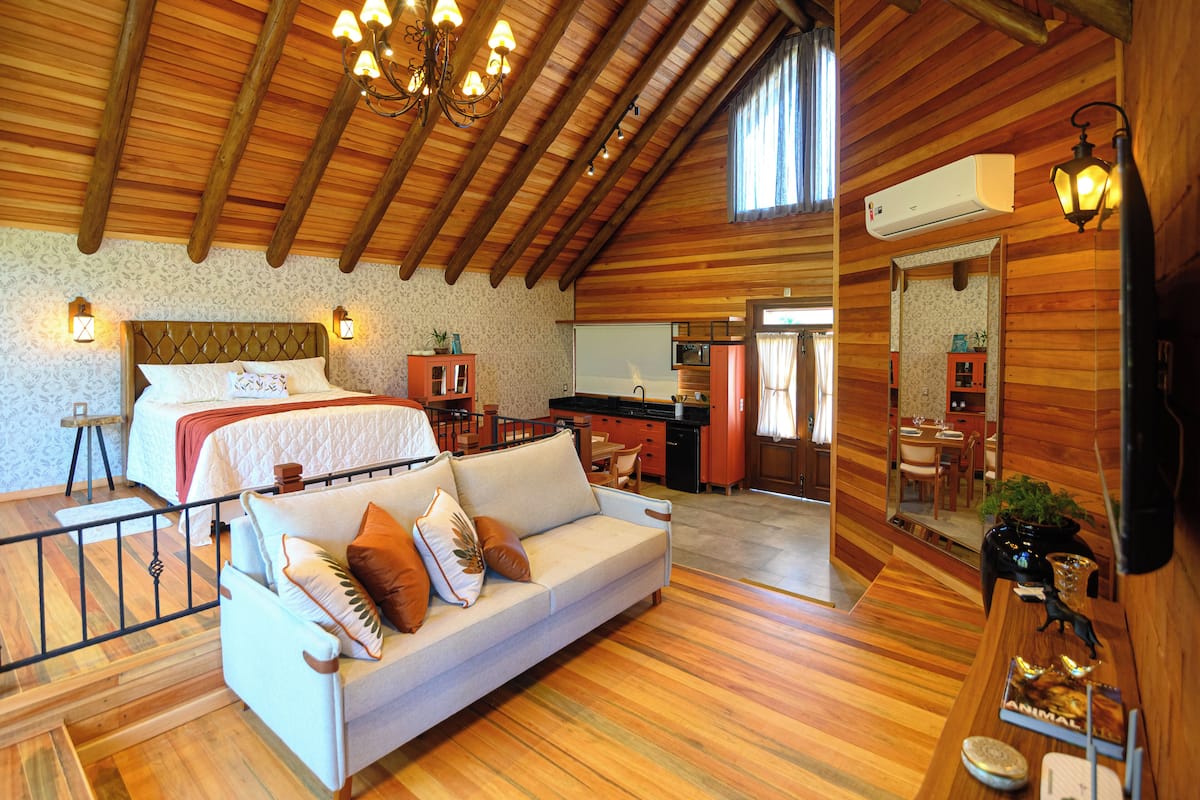 Chalet Deluxe, piscina privata, vista montagna | Wi-Fi gratuito