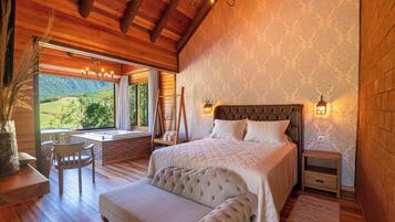 Stuga Deluxe - privat pool - utsikt mot bergen | Gratis wi-fi