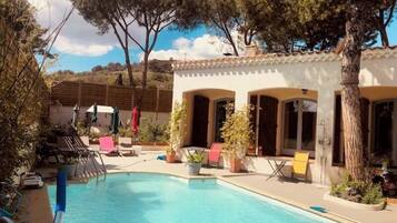 Façade de lâhĂ©bergement