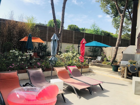 BBQ/picnic area
