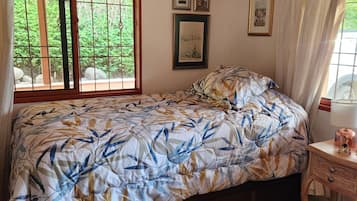 5 habitaciones, tabla de planchar con plancha, internet y ropa de cama