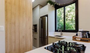 Basic Apartment | Private kitchen