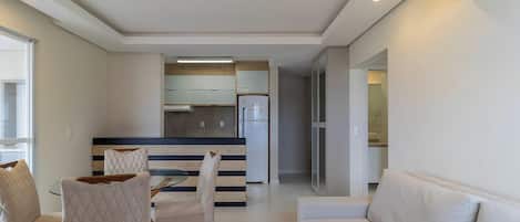 Basic Apartment | Living area