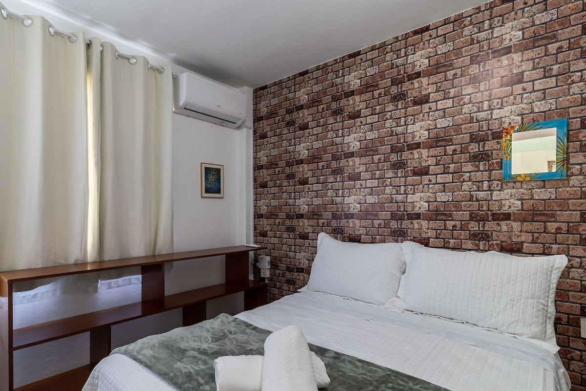 Apartamento básico | 2 quartos, Wi-Fi de cortesia