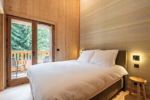 4 chambres, fer et planche à repasser, accès Internet, draps fournis