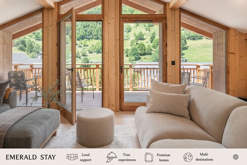 La Chouette - Modern Apartment in Les Belleville