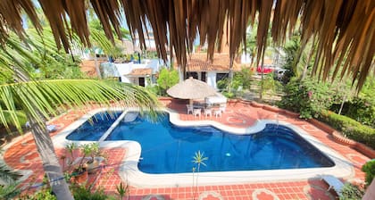 Pool and Oceanview 3bdrm house Steps to Manzanillo Beach