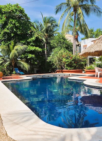 Pool and Oceanview 3bdrm house Steps to Manzanillo Beach