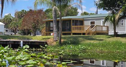 Quiet, Peaceful Retreat On Lake Okeechobee