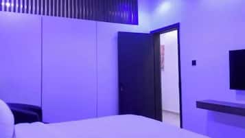 1 bedroom, desk, iron/ironing board, free WiFi