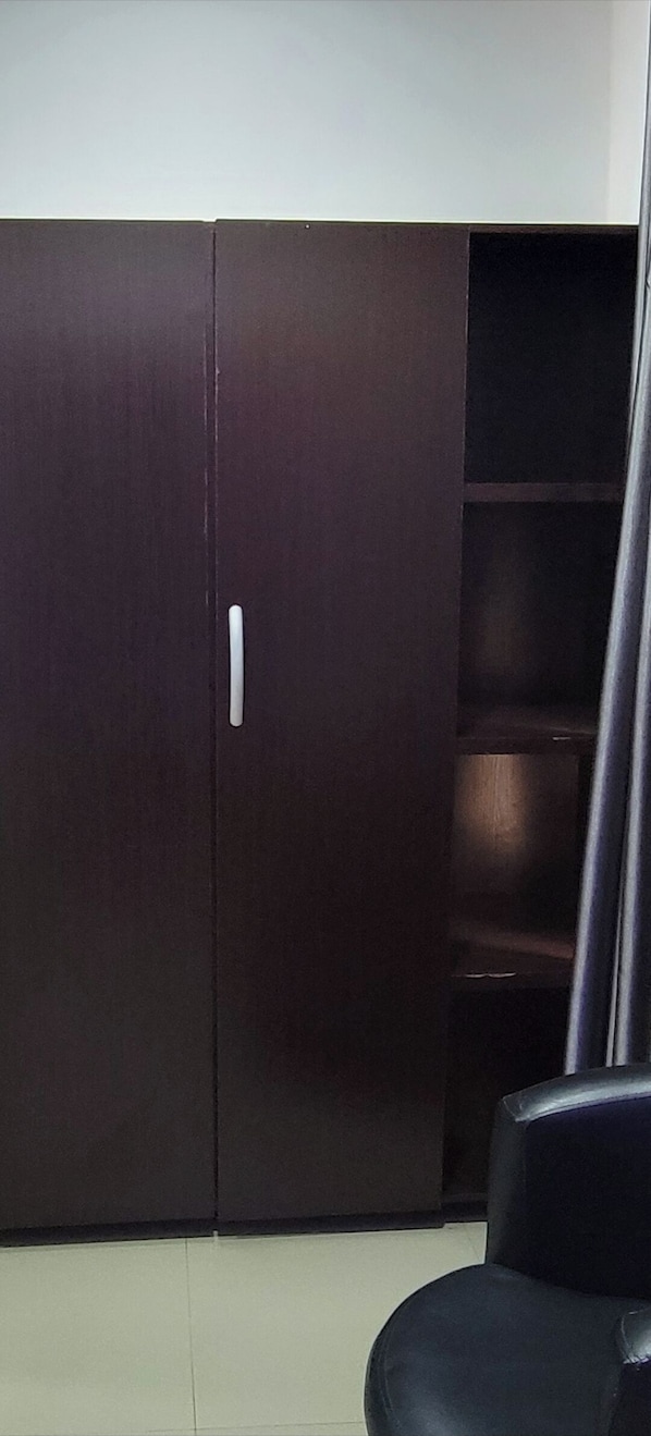 Interior - Master 1bdrm Suite in a Mansion 24hrs Power & Wifi (Ikeja)