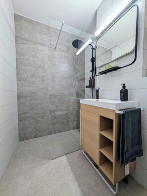 Hair dryer, towels, soap, toilet paper