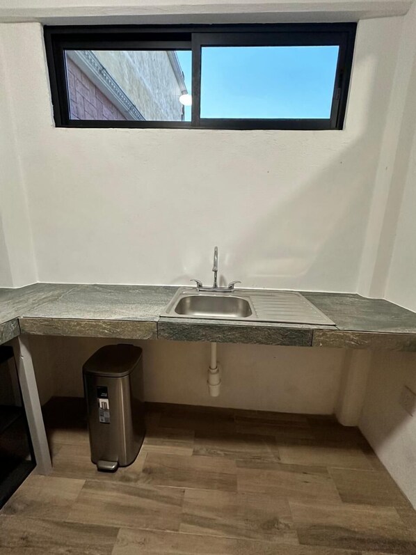 Egyptian cotton sheets, premium bedding, down duvets