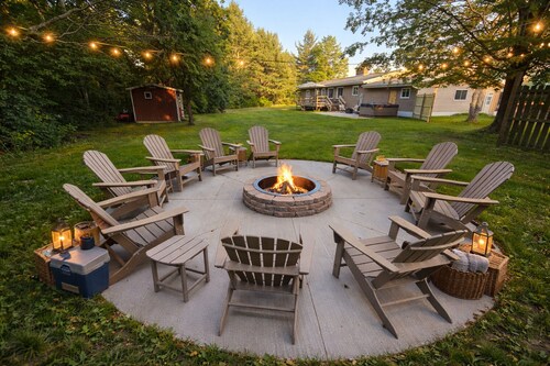 Large house close to ATV trails and casino in Christmas
