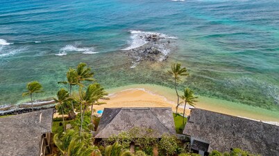 Beachfront 1BR 1BA condo on beautiful Poipu Beach Kiahuna #2