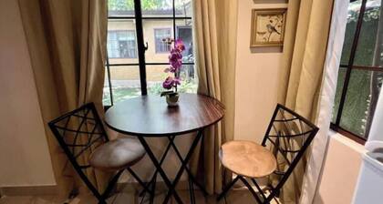 Lovely studio apartment in the heart of the city