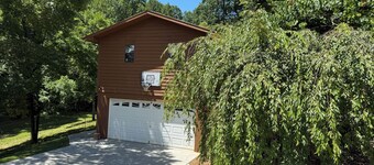 Red Room - Murphy NC