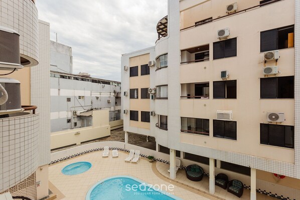 Basic Apartment | Pool | Outdoor pool