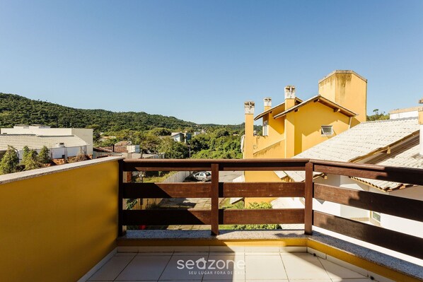 Basic Villa | Property grounds