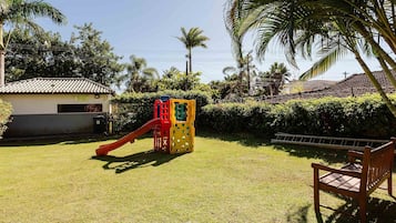 Vila básica | Área infantil