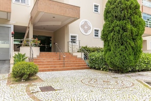 Apartamento básico | Detalhe da fachada
