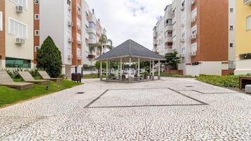 Basic Apartment | Terrace/patio