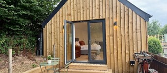 Retreat In The Hills - The Old Post Office