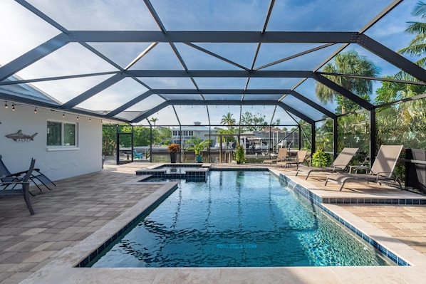 Maison, plusieurs lits (Gus's Getaway) | Piscine