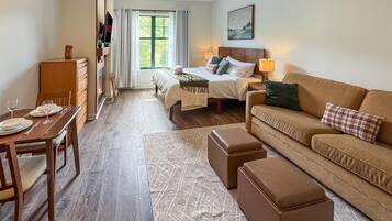 Iron/ironing board, free WiFi, bed sheets, wheelchair access