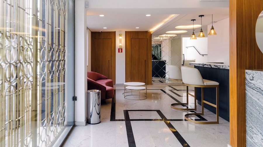 Hotel Varsóvia Ltda