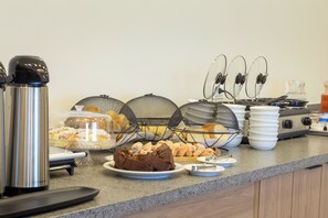 Tägliches inbegriffenes Frühstücksbuffet