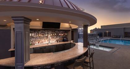 Chic 1-bedroom villa at the center of the Las Vegas Strip!! Location!!