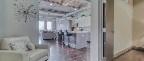 Televisión y oficina