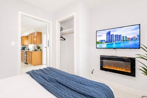 4 Schlafzimmer, Bügeleisen/Bügelbrett, kostenloses WLAN, Bettwäsche