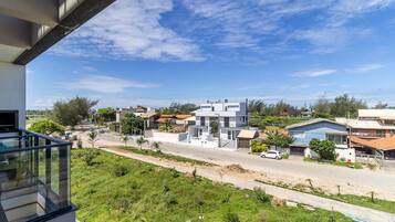 Basic Studio | Property grounds