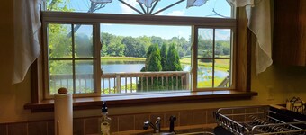 Countryside 3-Bedroom Home with Pond near I57/R148 & Lake of Egypt