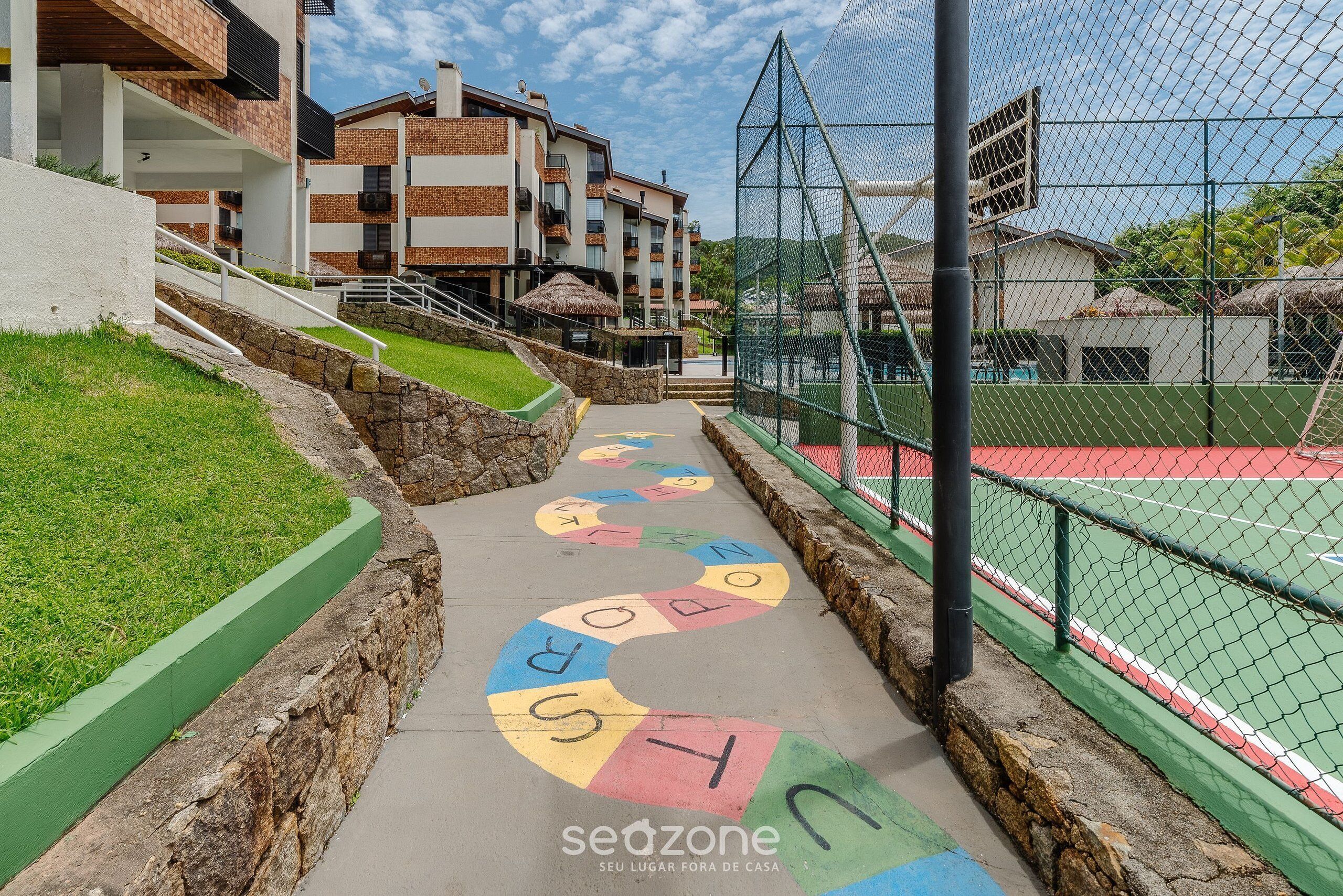 Eenvoudig appartement | Sportveld